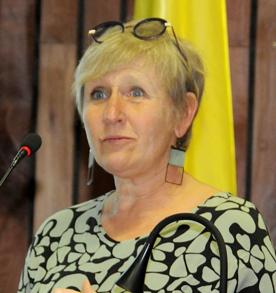 Photo of Prof. Christine Rousselle